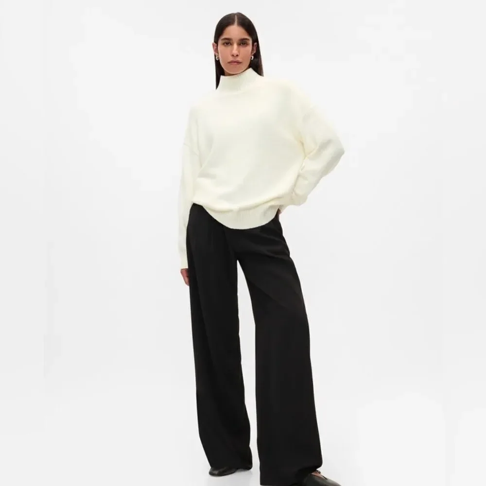 NWT GAP CASHSOFT Sweater